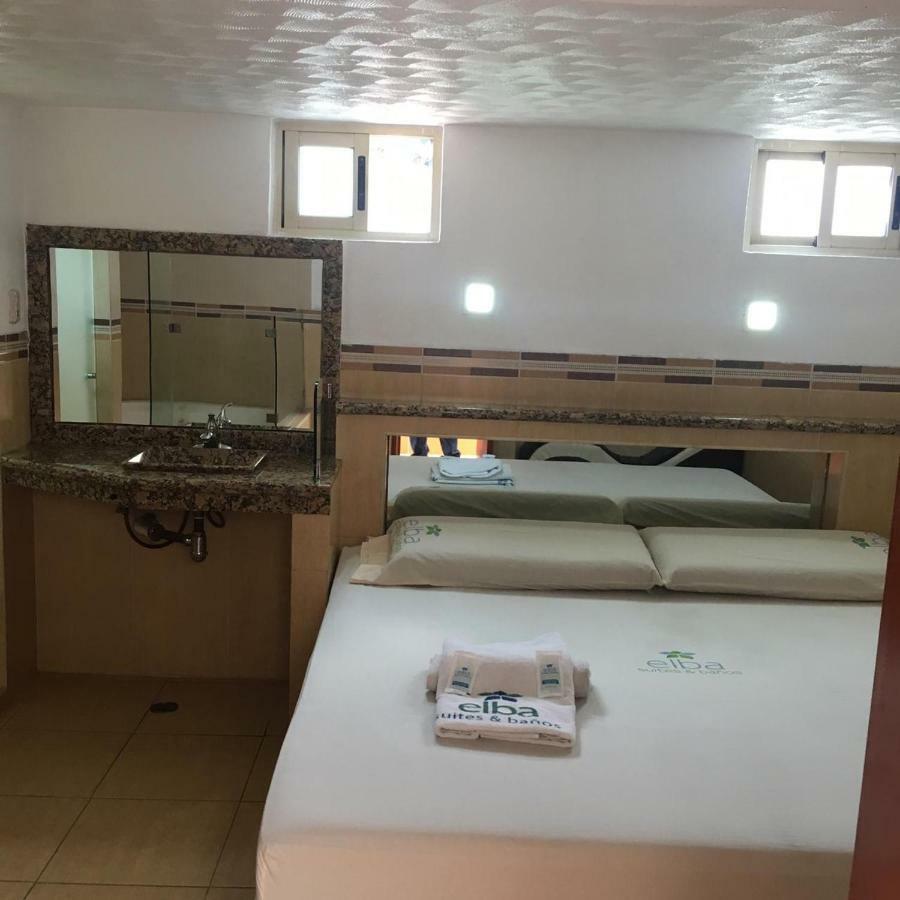 Hotel & Suites Elba تولوكا المظهر الخارجي الصورة