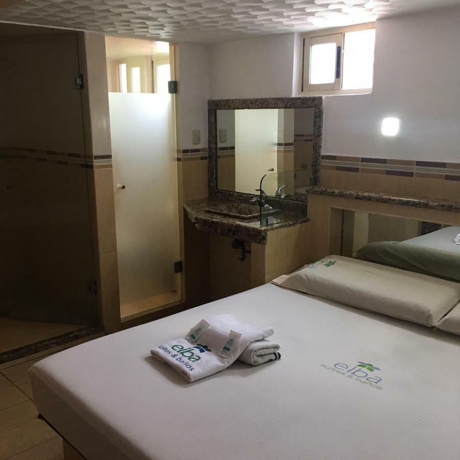 Hotel & Suites Elba تولوكا المظهر الخارجي الصورة
